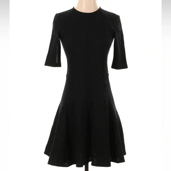 Rag & Bone Women's Fit & Flare Eyelet Black Knit Short Sleeve Dress Size 2 - Picture 2 of 7